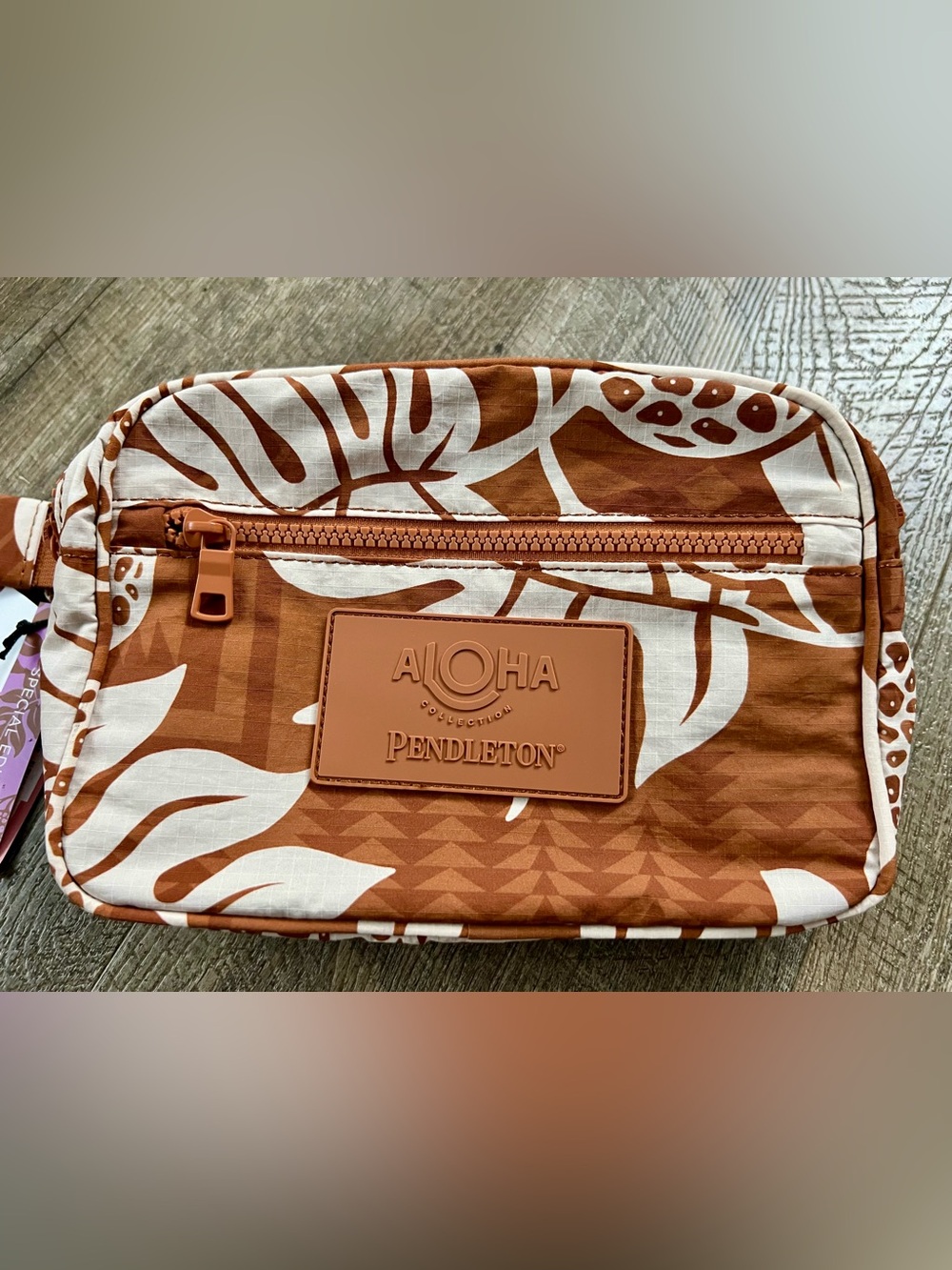 Aloha Collection + Pendleton Colab Brown White Holomua Ulu HTF NWT Hawaiian HI